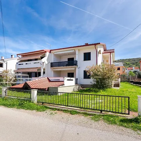 Branka Apartment