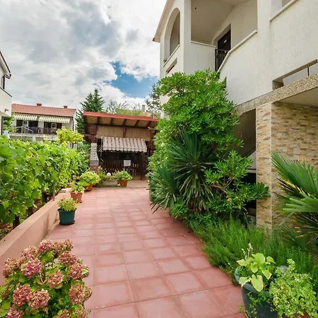 Branka Apartment *